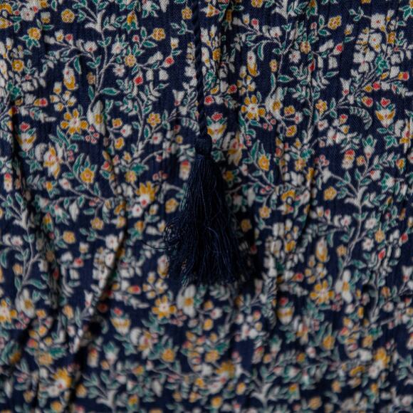 Old Navy Plus Sz 4XL Flowered Sleeveless Tie Neck Top Navy Ruffle Neck Silky - Picture 6 of 7